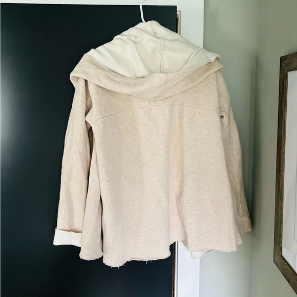 Anthropologie Sanctuary Unstructured Sweatshirt Tan - Picture 1 of 5